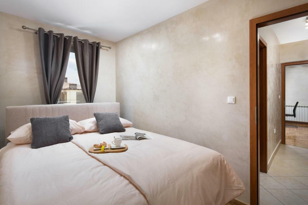 Luxury Apartments Casablanca/Vivaldi Pula Exterior photo