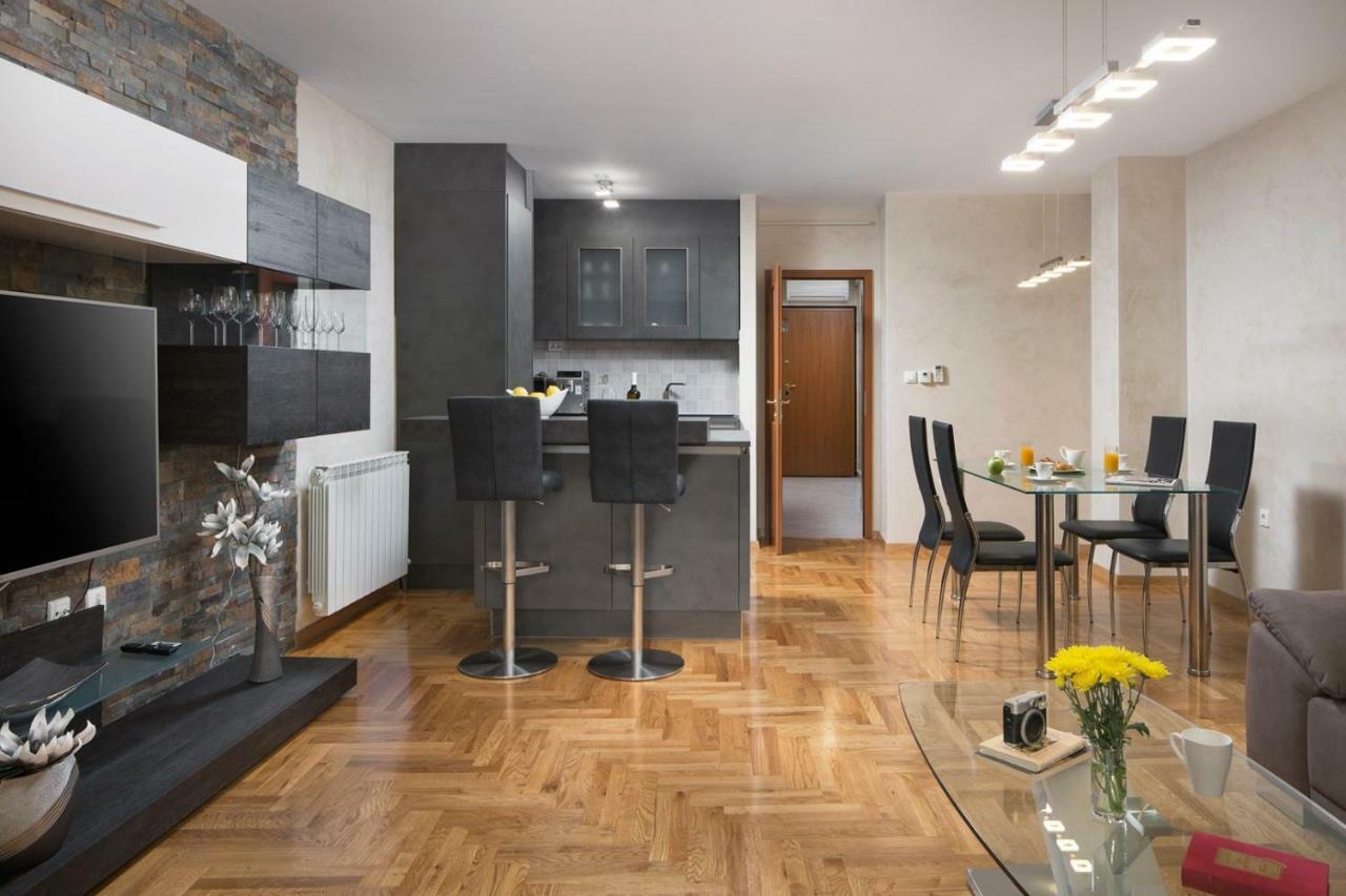 Luxury Apartments Casablanca/Vivaldi Pula Exterior photo